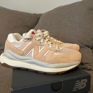 New Balance 5740